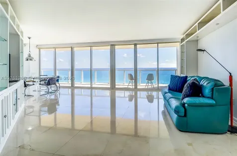 7330 Ocean Terrace Miami Beach FL 33141