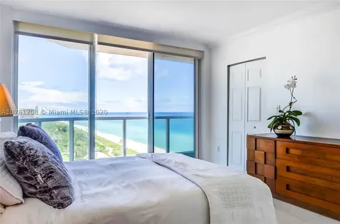 7330 Ocean Terrace Miami Beach FL 33141
