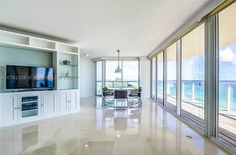 7330 Ocean Terrace Miami Beach FL 33141