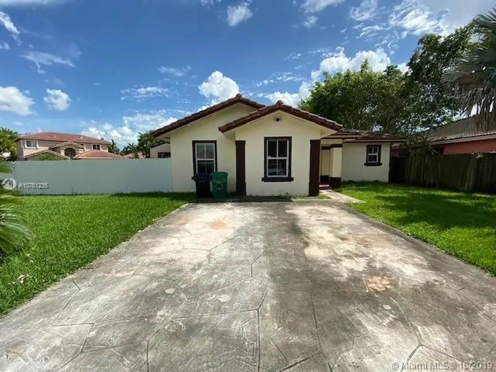 27913 SW 136th Place Homestead FL 33032