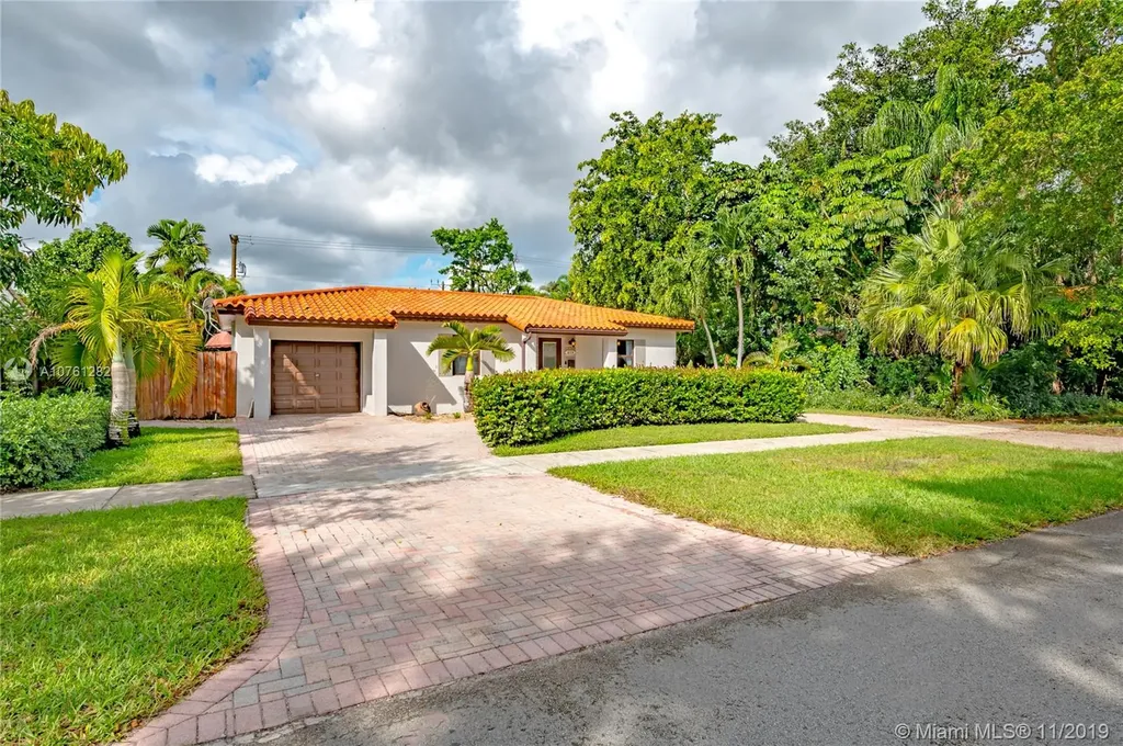 430 Cardinal Street Miami Springs FL 33166