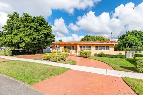 6305 NW 111th Terrace Hialeah FL 33012
