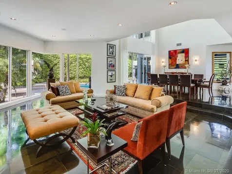 10001 SW 57th Court Pinecrest FL 33156