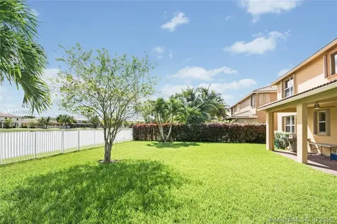 3918 W Hibiscus Street Weston FL 33332