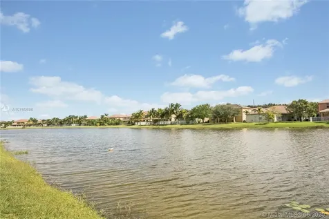 3918 W Hibiscus Street Weston FL 33332