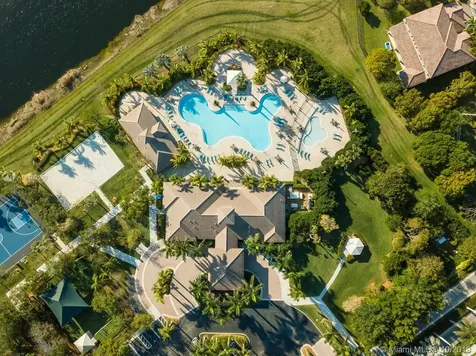 3918 W Hibiscus Street Weston FL 33332