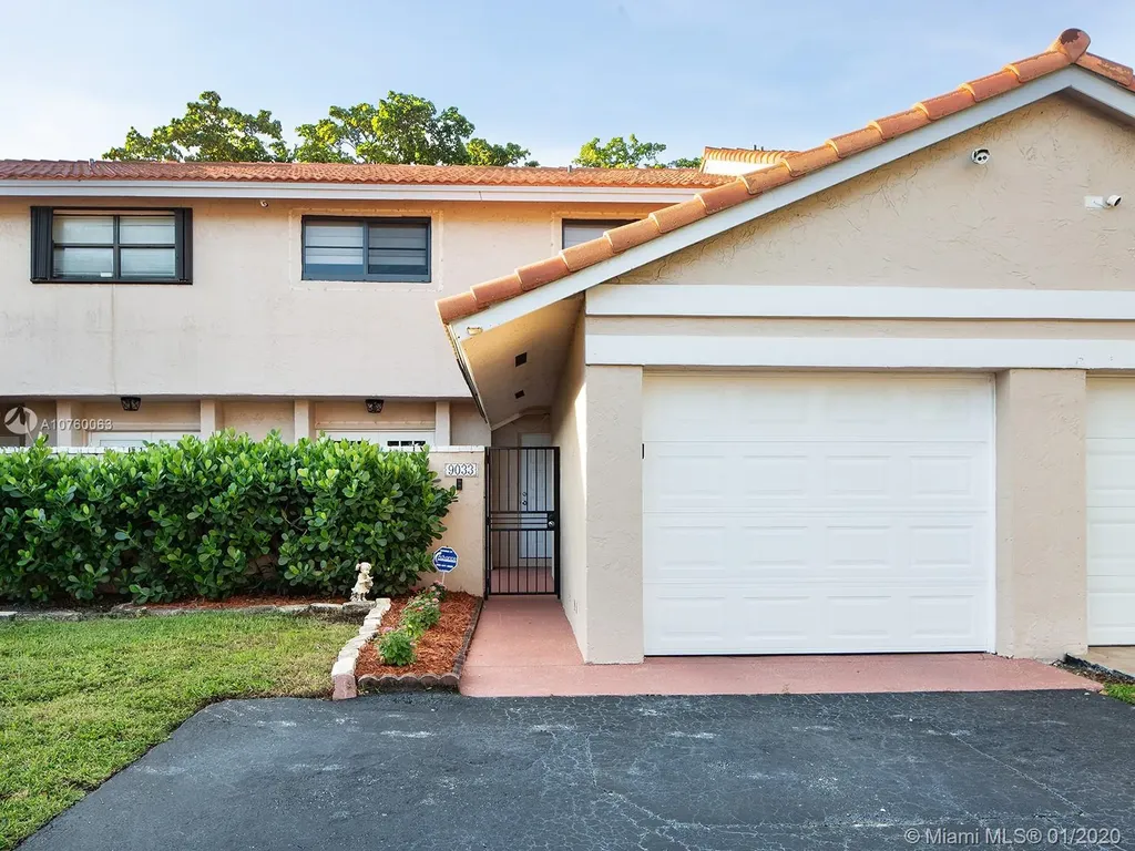 9033 SW 113th Place Circle W Miami FL 33176
