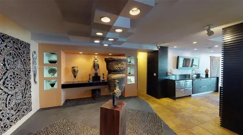 4000 Island Boulevard Aventura FL 33160