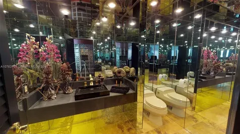 4000 Island Boulevard Aventura FL 33160