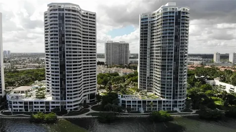 4000 Island Boulevard Aventura FL 33160