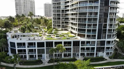 4000 Island Boulevard Aventura FL 33160