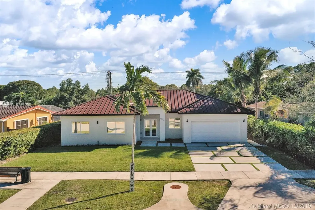 8810 Caribbean Boulevard Cutler Bay FL 33157