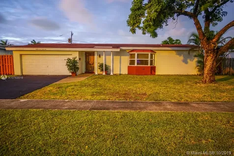 8441 NW 21st Court Sunrise FL 33322