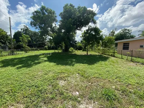 290 NW 111th Street Miami Shores FL 33168