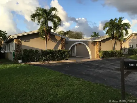2313 NW 86th Lane Coral Springs FL 33065