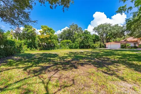 931 Andora Avenue Coral Gables FL 33146