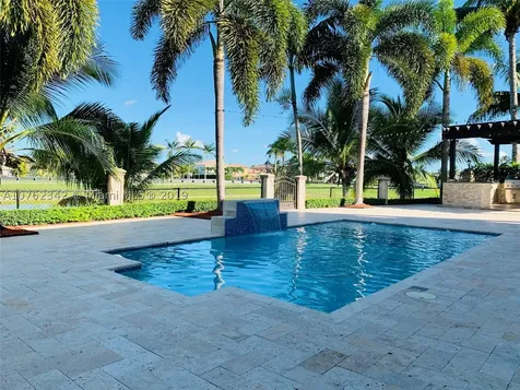 1261 SW 153rd Path Miami FL 33194
