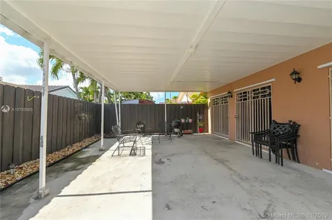 14938 SW 38th Terrace Miami FL 33185