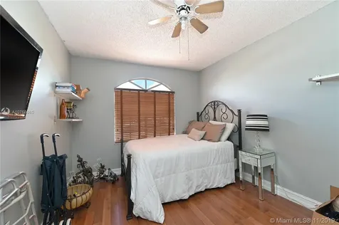 14938 SW 38th Terrace Miami FL 33185