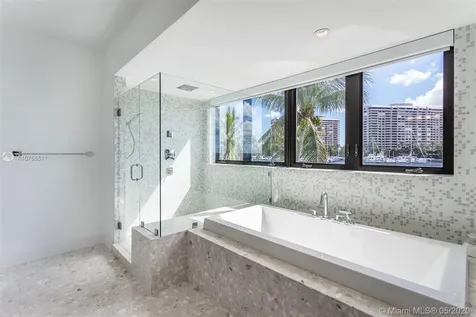 1814 S Bayshore Lane Miami FL 33133