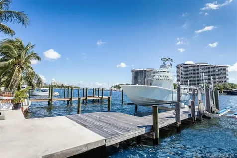 1814 S Bayshore Lane Miami FL 33133