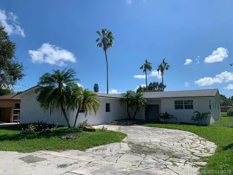 2160 NW 107th Street Miami FL 33167