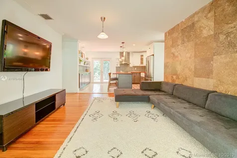 902 Monterey Street Coral Gables FL 33134