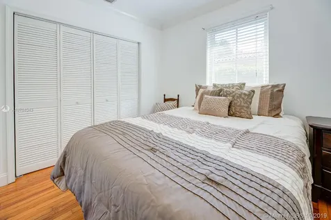 902 Monterey Street Coral Gables FL 33134