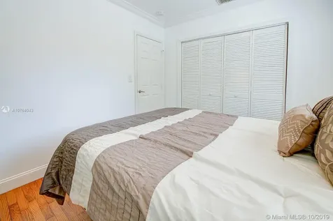 902 Monterey Street Coral Gables FL 33134