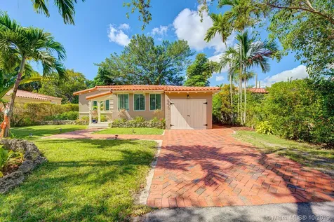 902 Monterey Street Coral Gables FL 33134