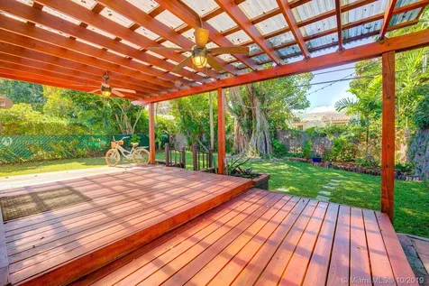 902 Monterey Street Coral Gables FL 33134