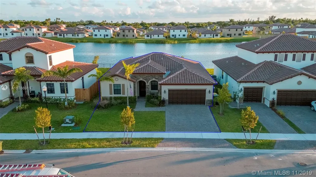 2460 SE 1st Street Homestead FL 33033
