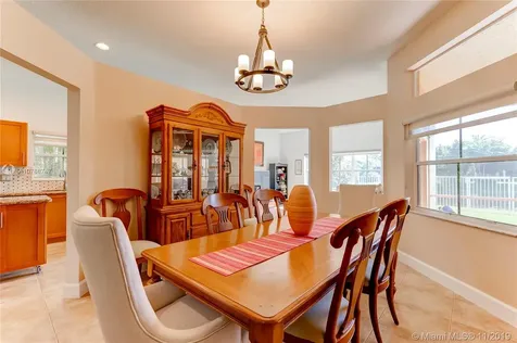 1604 Sandpiper Circle Weston FL 33327