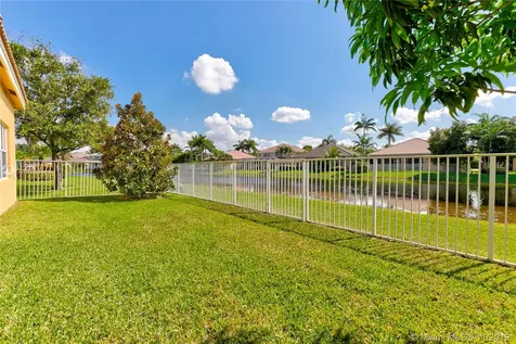1604 Sandpiper Circle Weston FL 33327