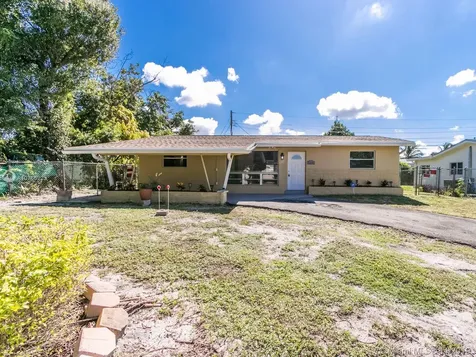 2510 NW 26th Court Oakland Park FL 33311