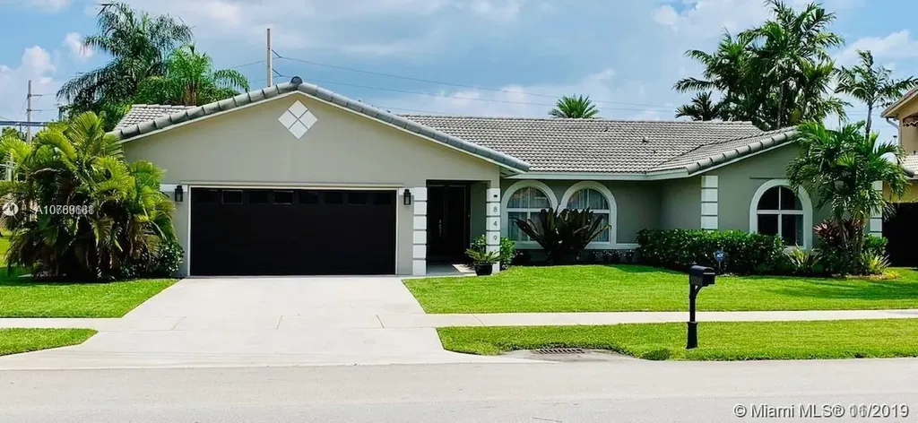 8491 SW 198th Street Cutler Bay FL 33189