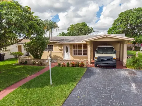 3971 NW 51st Avenue Lauderdale Lakes FL 33319
