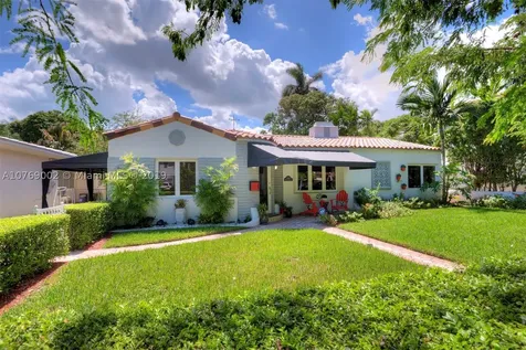 1050 W 47th Street Miami Beach FL 33140