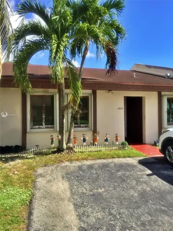 4905 SW 139th Court Miami FL 33175