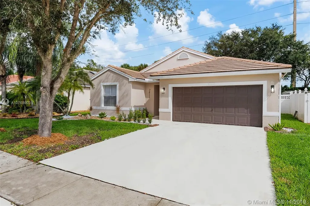 2411 NW 184th Terrace Pembroke Pines FL 33029
