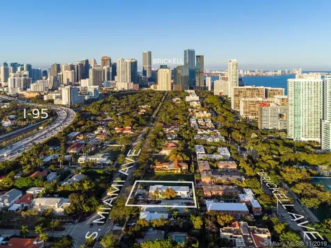 2255 S Miami Avenue Miami FL 33129