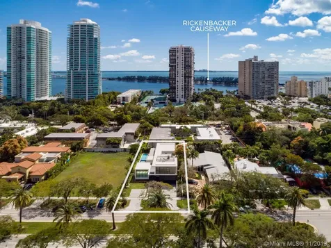 2255 S Miami Avenue Miami FL 33129