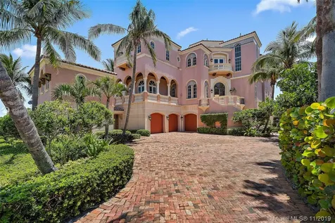 1025 NE Doubloon Stuart FL 34996