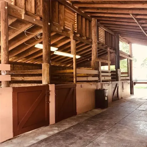 12490 SW 13th Street Davie FL 33325