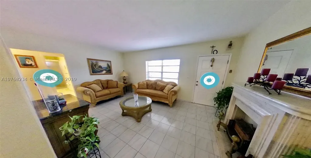 1135 SW 72nd Avenue Miami FL 33144
