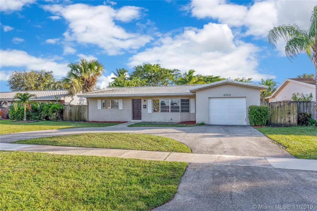 4900 Mckinley Street Hollywood FL 33021