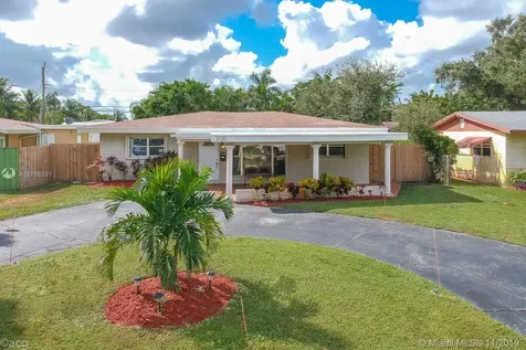 2120 N 57th Avenue Hollywood FL 33021