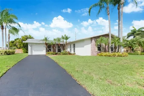 6330 SW 89th Court Miami FL 33173