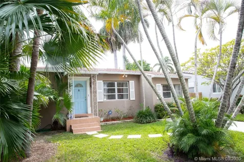1520 Wiley Street Hollywood FL 33020