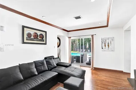 18940 NE 22nd Avenue Miami FL 33180